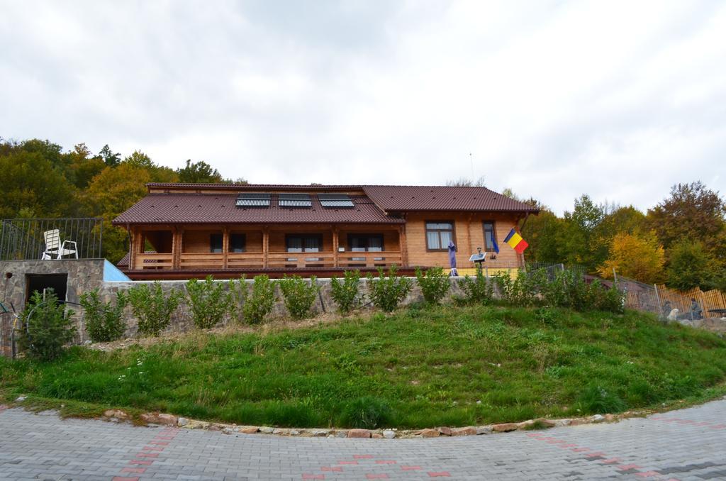 Pensiunea Mihaiu Sasului Vîrciorog Exteriör bild